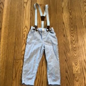 NWOT ADORABLE seersucker pants with suspenders